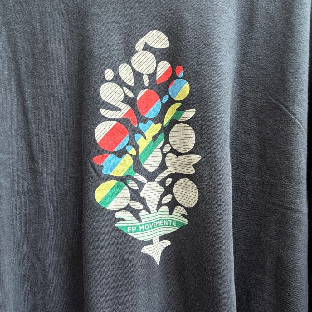 Free People Movement Inspire Layer Top Long Sleeve black logo XL NEW - Picture 4 of 5